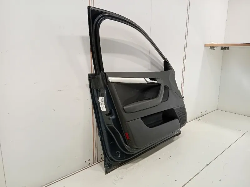 Porta ANT SX 8P4831051A Audi A3 8PA Sportback 2010