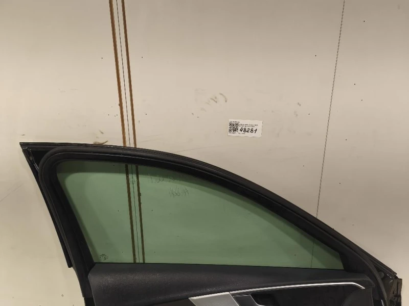 Porta ANT SX 8W0831051 Audi A4 8W2 2015