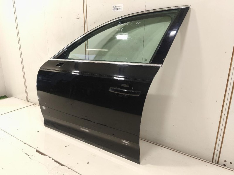 Porta ANT SX 8W0831051 Audi A4 8W2 2015