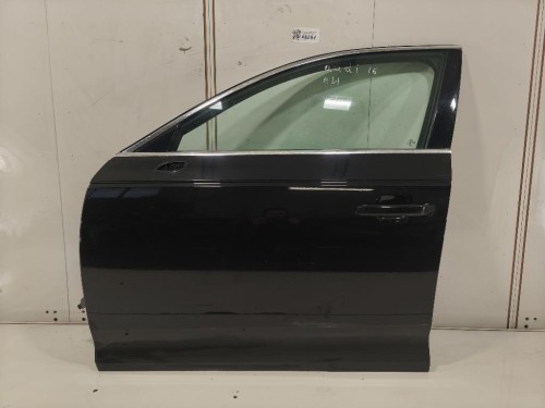 Porta ANT SX 8W0831051 Audi A4 8W2 2015