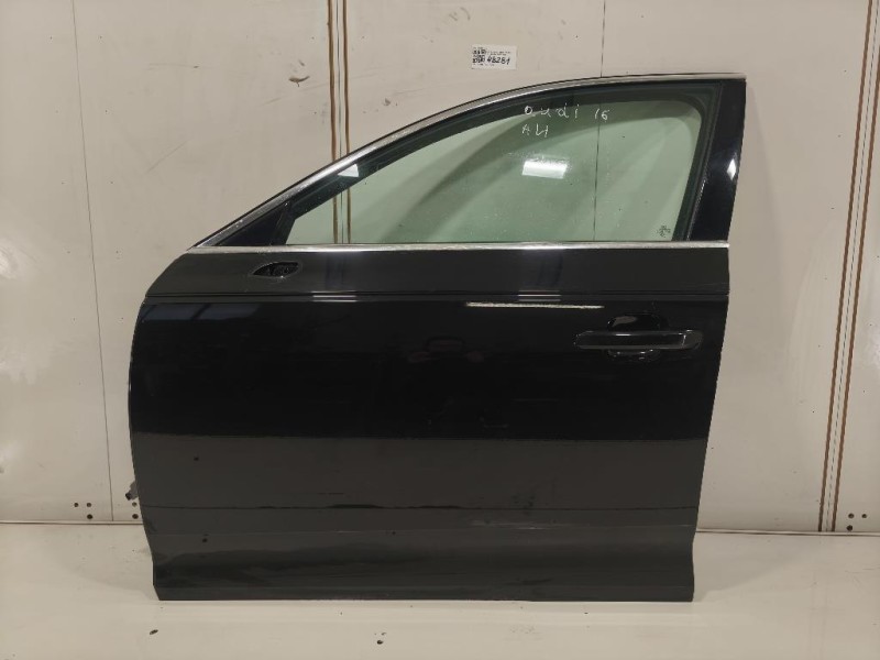 Porta ANT SX 8W0831051 Audi A4 8W2 2015