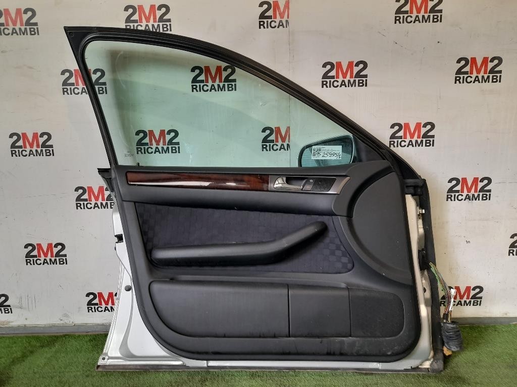 Porta ANT SX 4B0831051D Audi A6 4B 1997