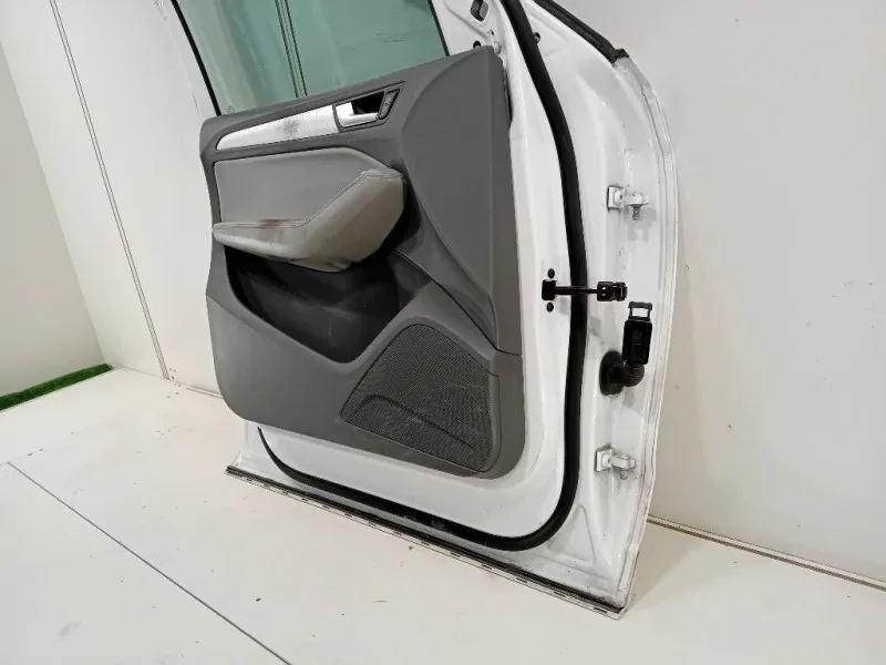 Porta ANT SX 8R0831051E Audi Q5 8RB 2012