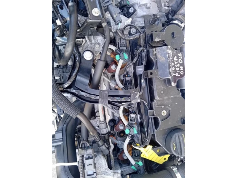 Motore Completo UGJC 75 CV 55 KW Ford Fiesta VI VAN 2012