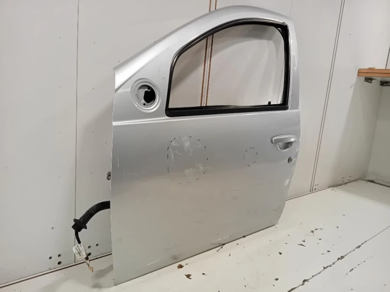 Porta ANT SX 801019012R Dacia Duster I 2014