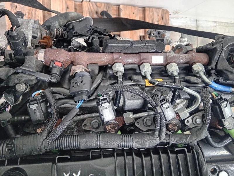 Motore Completo YLF6 105 CV 77 KW Ford Transit Custom I 2013