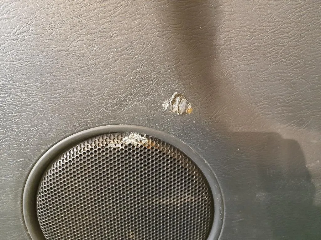 Porta ANT SX K55177101AE Jeep Cherokee III 2002