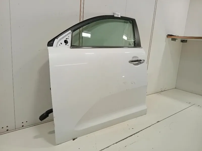 Porta ANT SX 760033W011 Kia Sportage III 2010