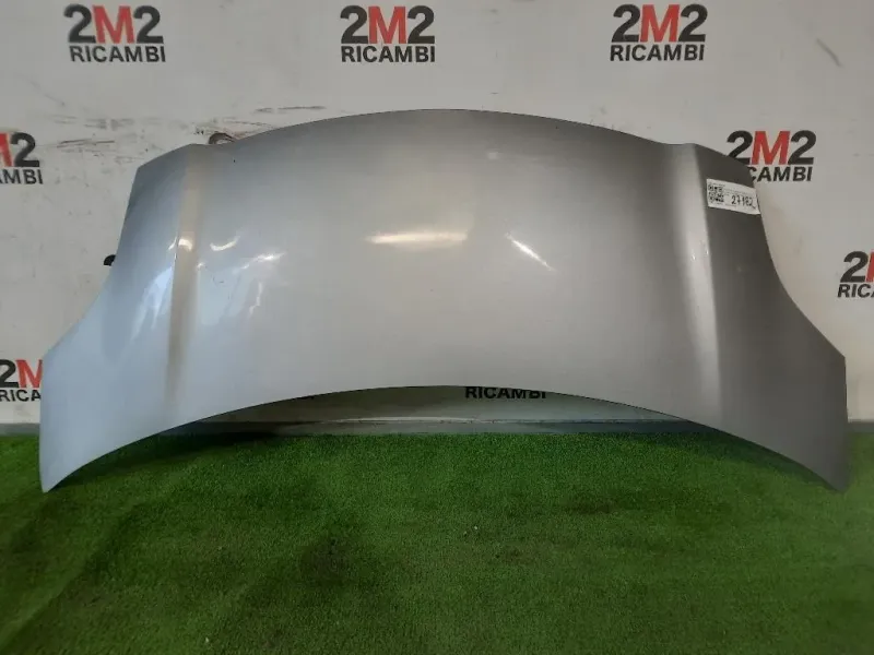 Cofano ANT 533010D080 Toyota Yaris France II 2006