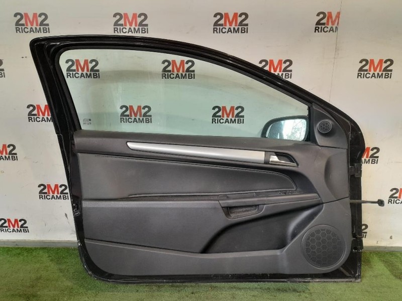 Porta ANT SX NUDA 13168043 GTC Opel Astra H 2005