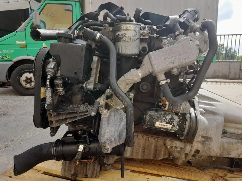 Motore Completo 646983 88 CV 65 KW Mercedes VITO W639 2004