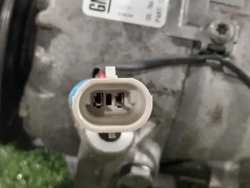 Compressore AC 13395693 Opel Astra J SW 2010