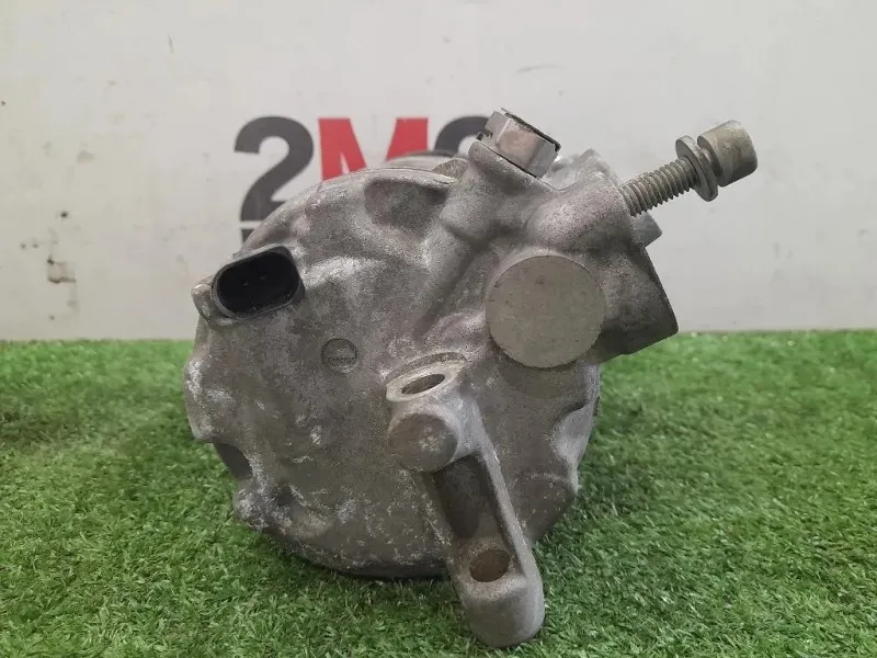 Compressore AC 5Q0820803K Volkswagen GOLF VII 2013