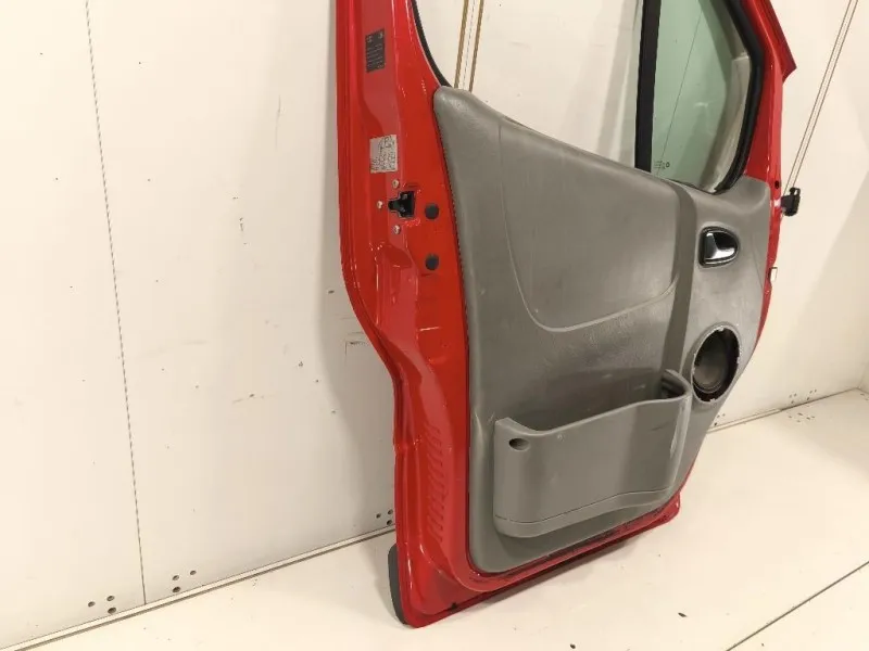 Porta ANT SX 7751478602 Renault Trafic III 2007