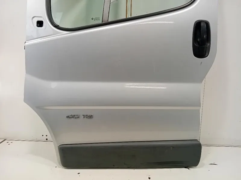 Porta ANT SX 7751478602 Renault Trafic III 2007