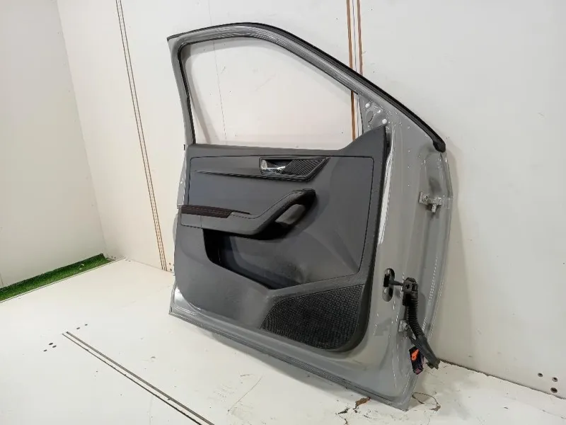 Porta ANT SX 6VA831051C Skoda Fabia PJ3 2021