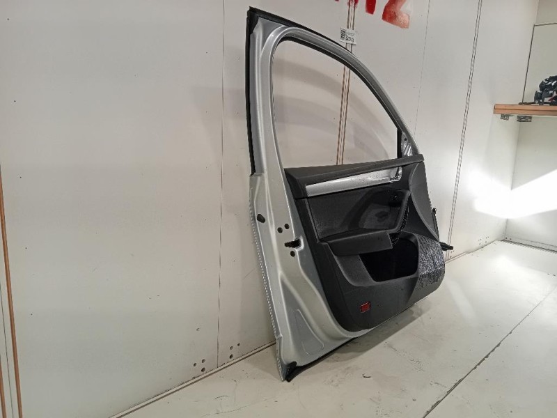 Porta ANT SX 5E0831055A Skoda Octavia 5E3 2017