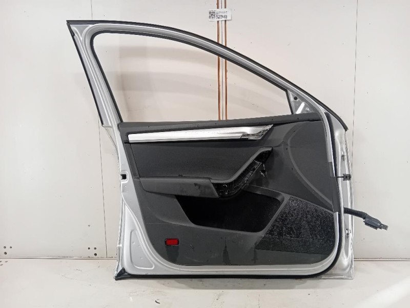 Porta ANT SX 5E0831055A Skoda Octavia 5E3 2017