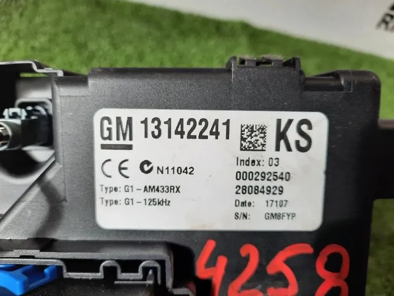 Computer DI Bordo 13142241 28084929 PORTAFUSIBILI Opel Corsa D 2007