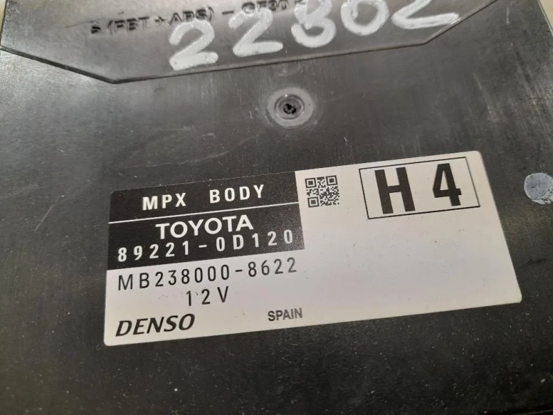 Computer DI Bordo 892210D120 Toyota Yaris IV 2014