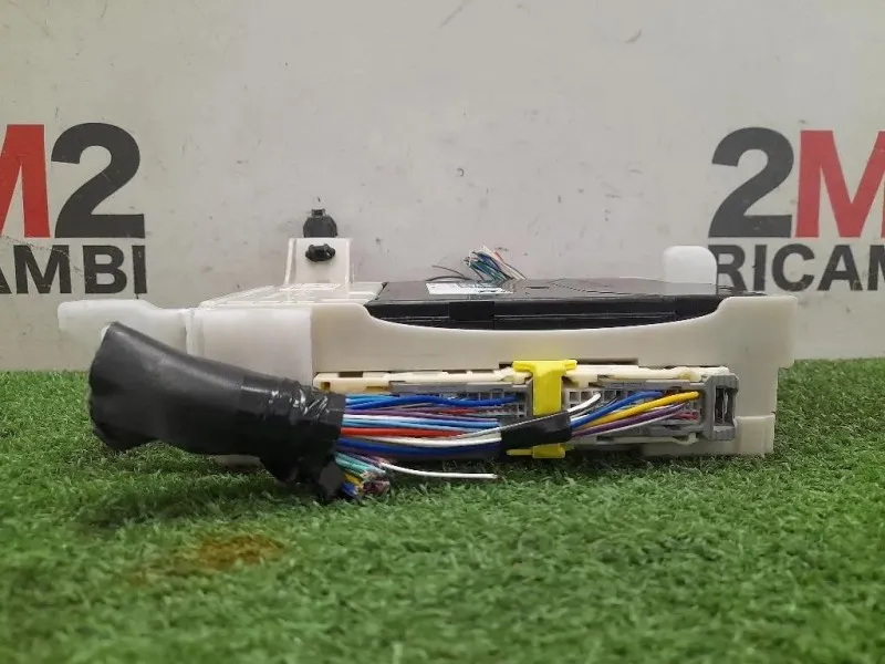 Computer DI Bordo 892210D470 Toyota Yaris IV 2014