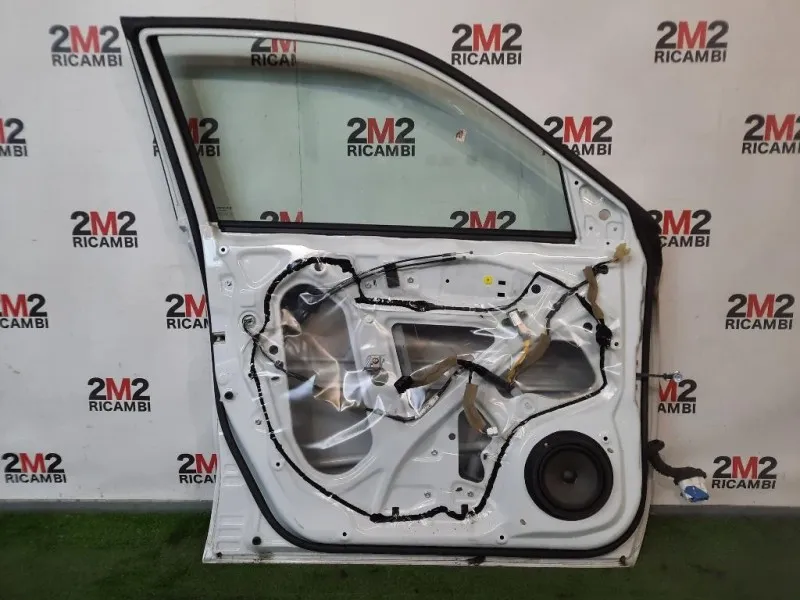 Porta ANT SX NUDA 6800254P01000 Suzuki Vitara II 2015