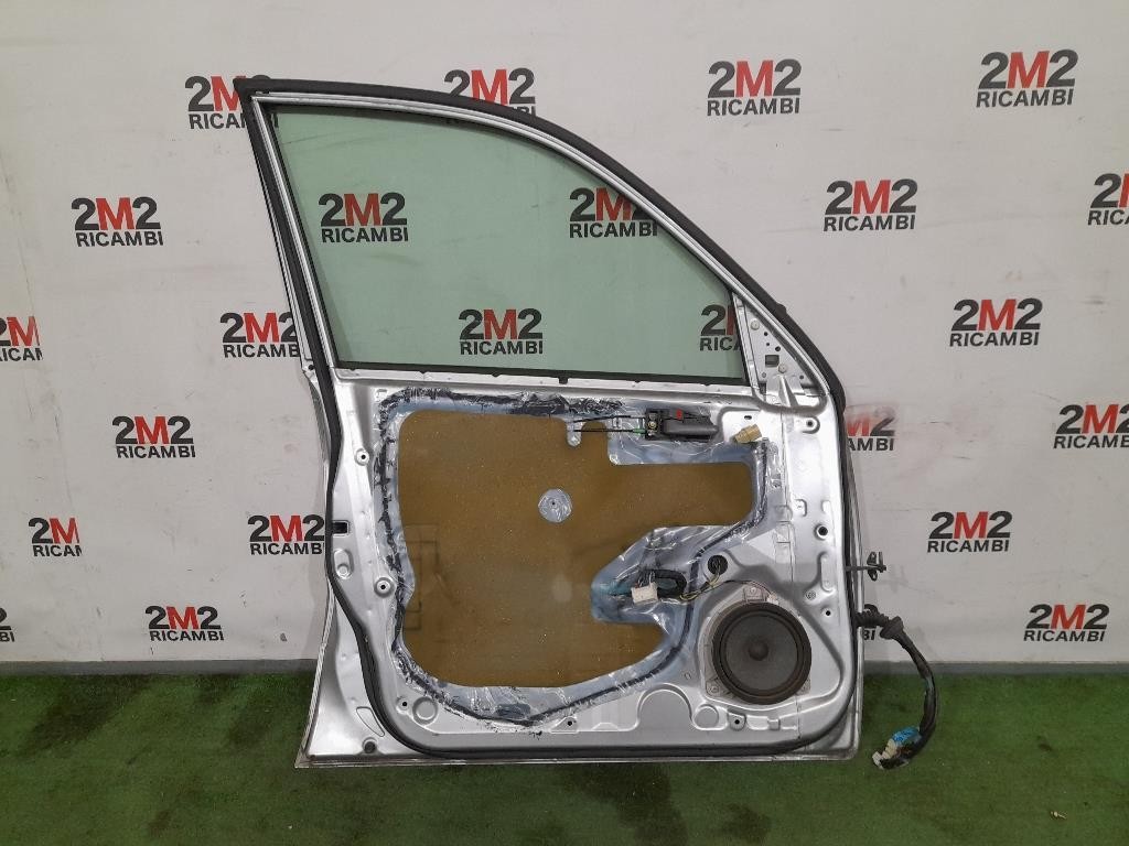 Porta ANT SX NUDA 6700242080 Toyota RAV 4 II 2000