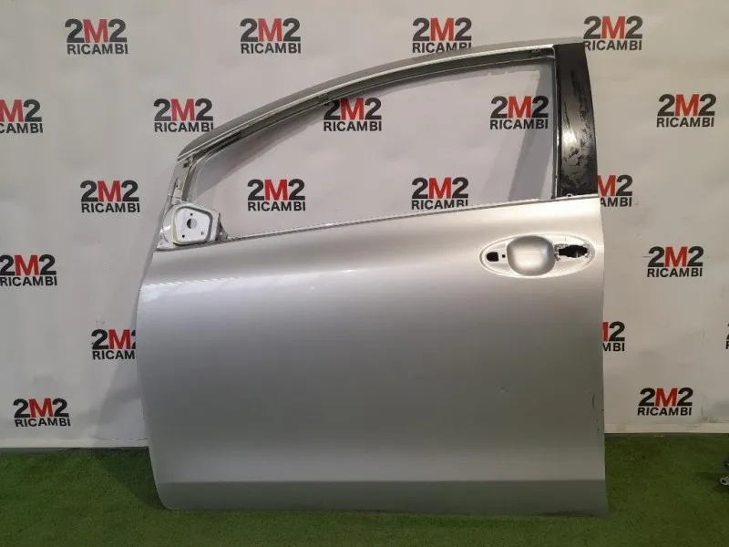 Porta ANT SX 670020D170 Toyota Yaris France II 2006