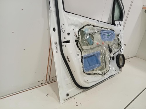 Porta ANT SX 670020D500 Toyota Yaris IV 2012