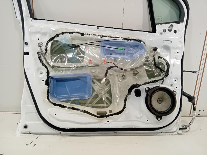 Porta ANT SX 670020D500 Toyota Yaris IV 2012