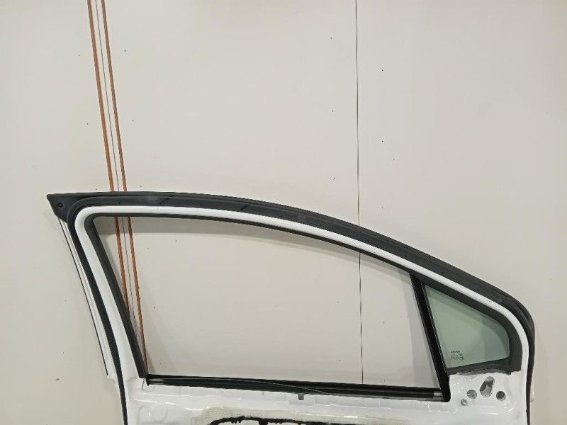 Porta ANT SX 670020D500 Toyota Yaris IV 2012