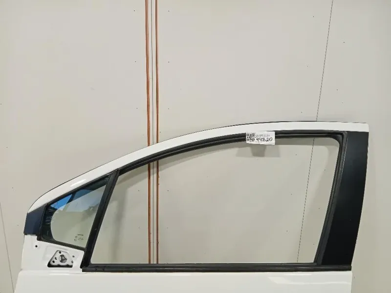 Porta ANT SX 670020D500 Toyota Yaris IV 2012