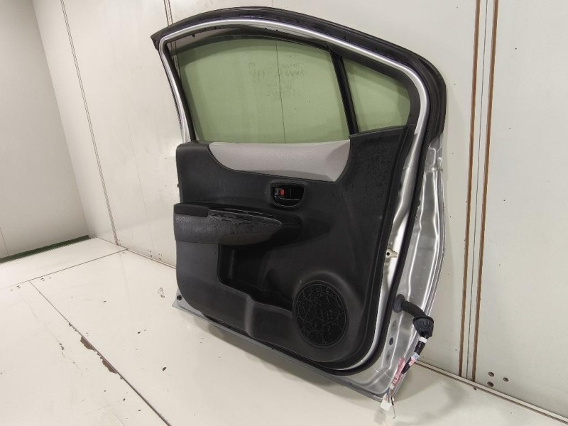 Porta ANT SX 670020D500 Toyota Yaris IV 2012