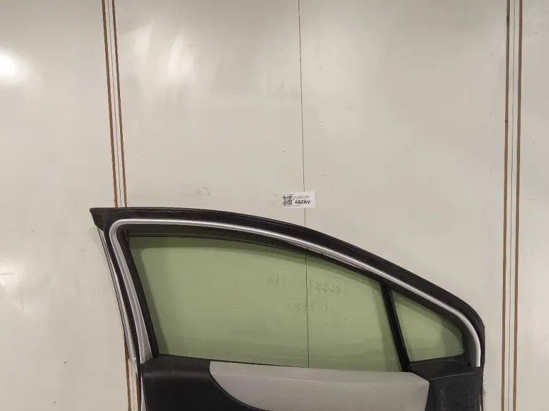 Porta ANT SX 670020D500 Toyota Yaris IV 2012