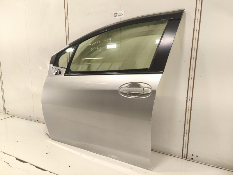 Porta ANT SX 670020D500 Toyota Yaris IV 2012