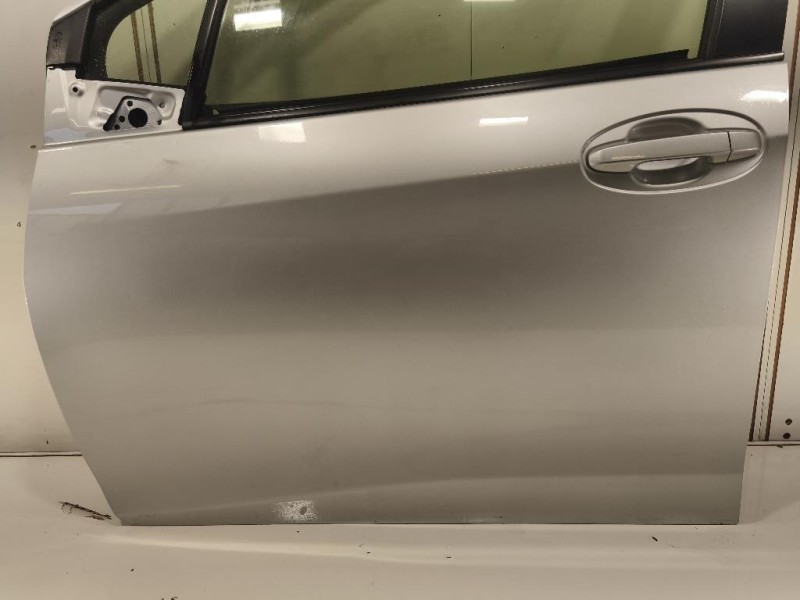 Porta ANT SX 670020D500 Toyota Yaris IV 2012