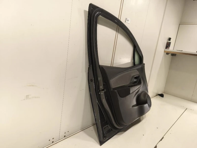 Porta ANT SX 670020D500 Toyota Yaris IV 2017