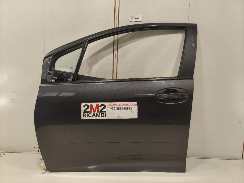 Porta ANT SX 670020D500 Toyota Yaris IV 2017