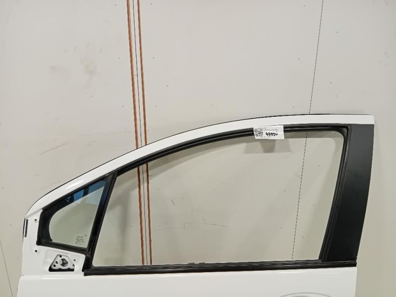 Porta ANT SX 670020D500 Toyota Yaris IV 2017