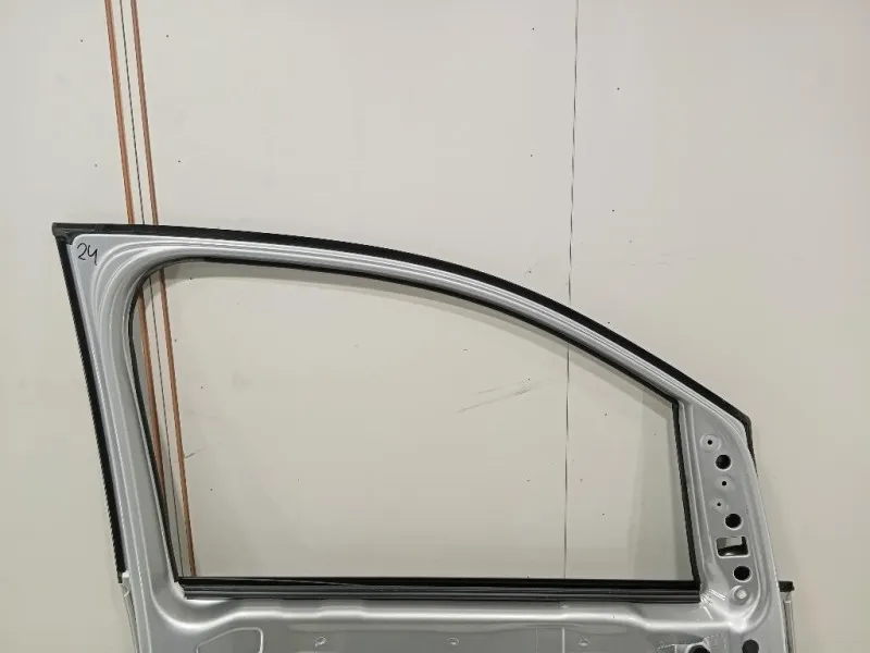 Porta ANT SX 2K0831055B Volkswagen Caddy III 2004