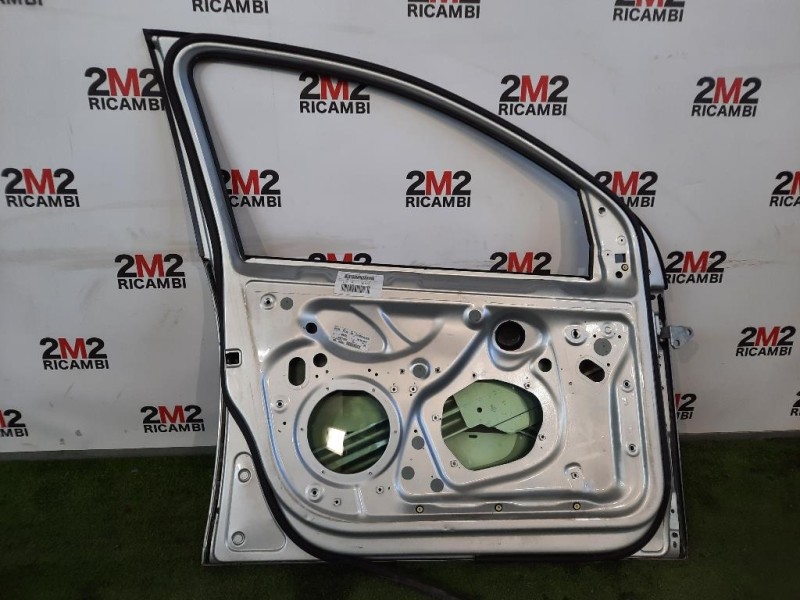 Porta ANT SX 1K4831301AB Volkswagen GOLF V 2004