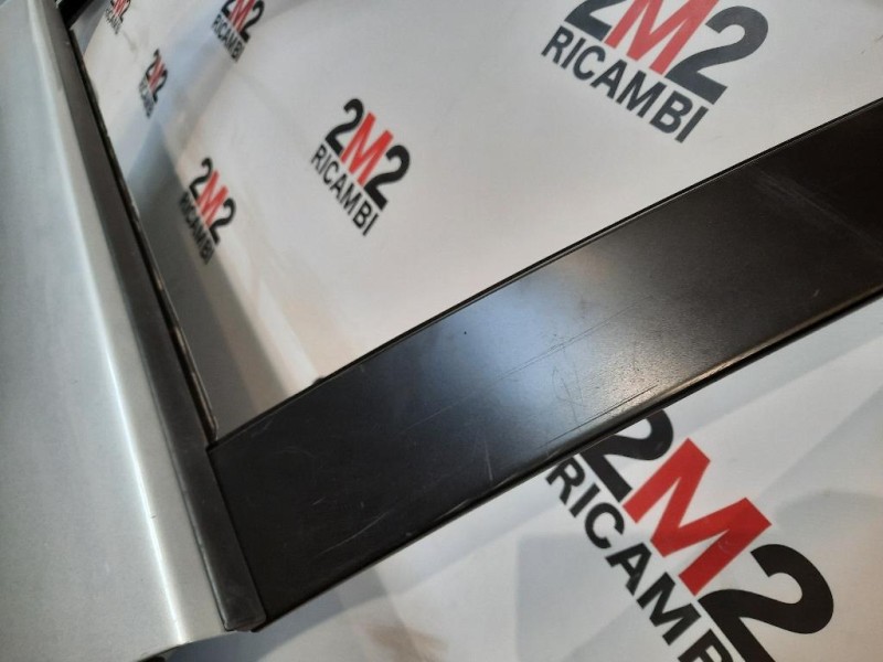 Porta ANT SX 1K4831301AB Volkswagen GOLF V 2004