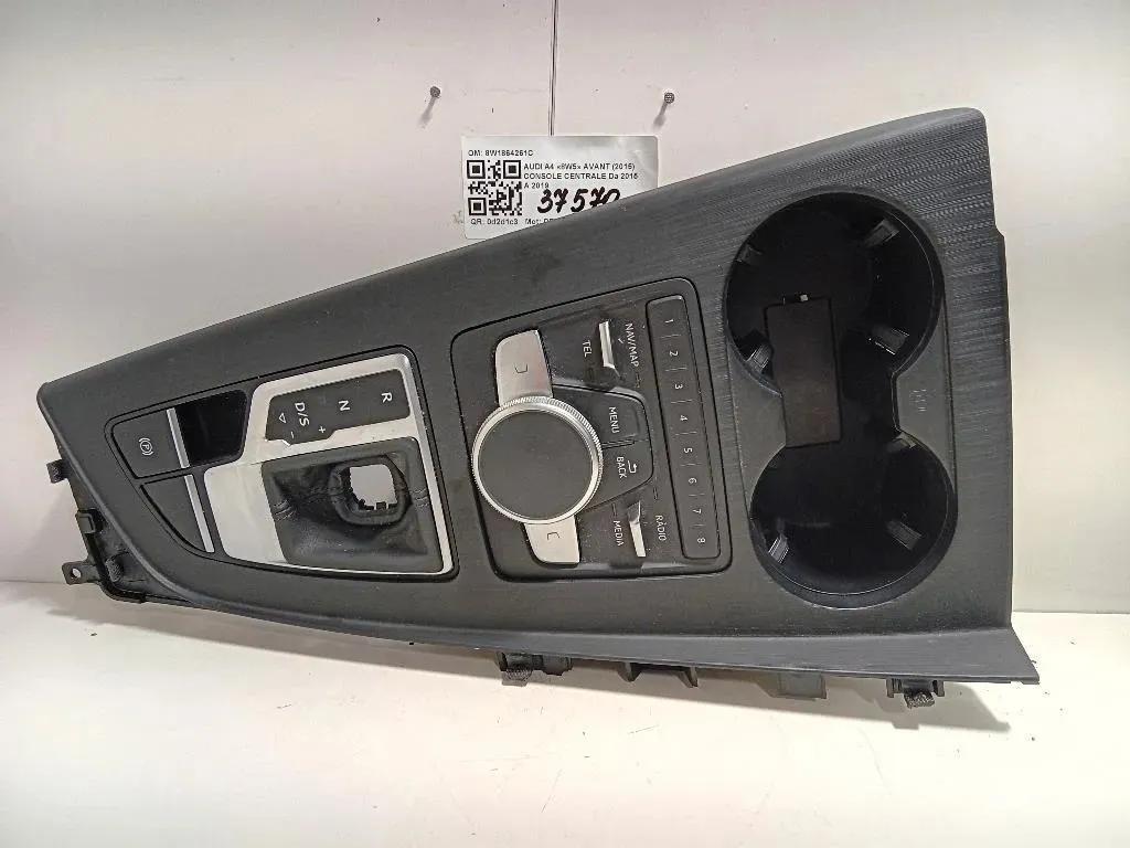 Console Centrale 8W1864261C Audi A4 8W5 Avant 2015