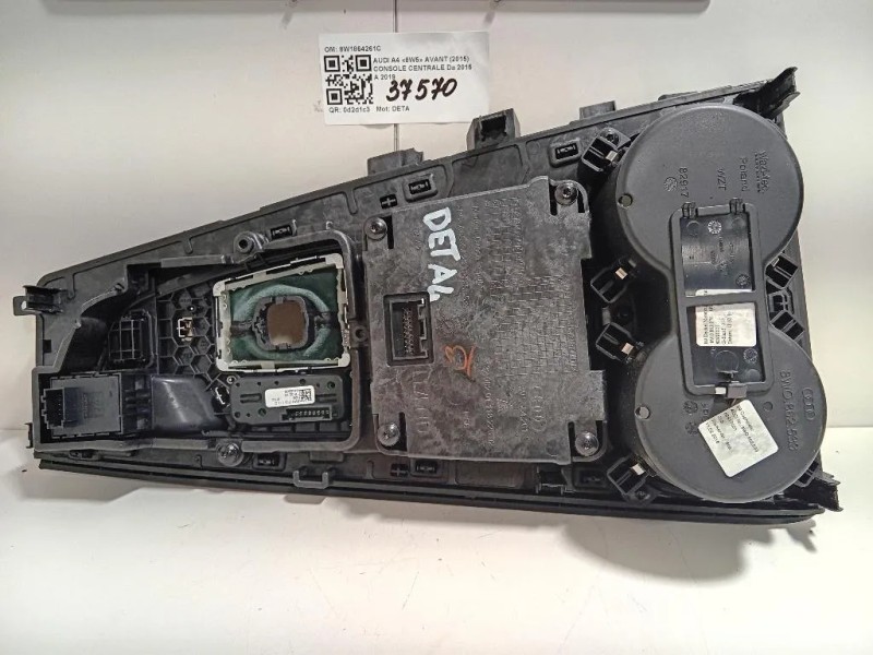 Console Centrale 8W1864261C Audi A4 8W5 Avant 2015