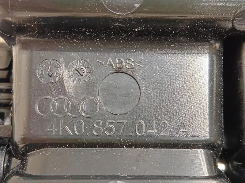 Console Centrale 4K0857042A Audi A6 4a5c8 Avant 2018