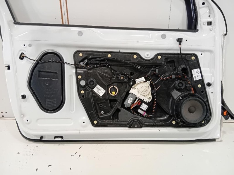 Porta ANT SX 5K3831055K Volkswagen GOLF VI 2009