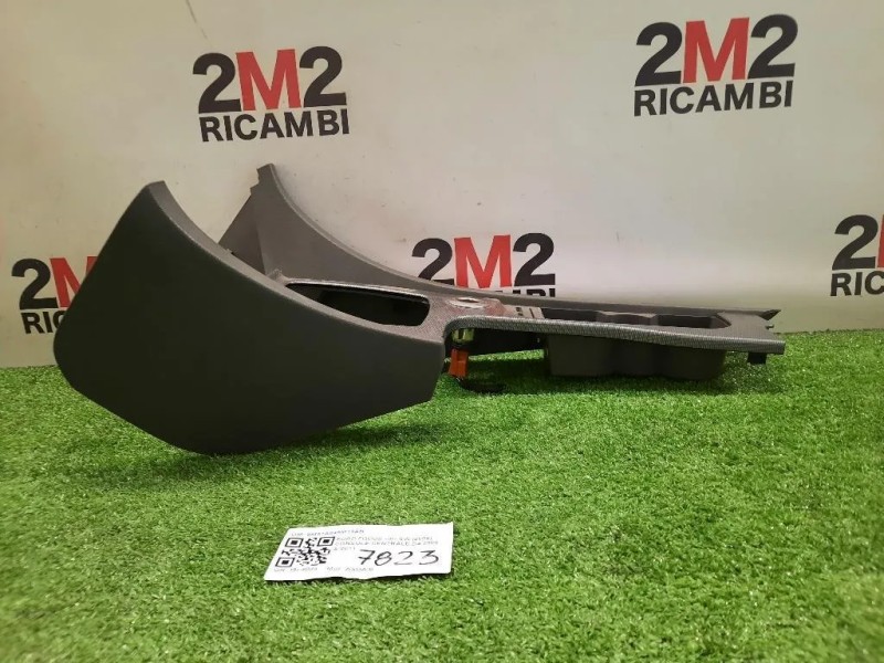 Console Centrale 8M51A045M19AB Ford Focus III SW 2008