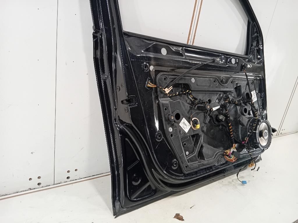 Porta ANT SX 5K3831055K Volkswagen GOLF VI 2009