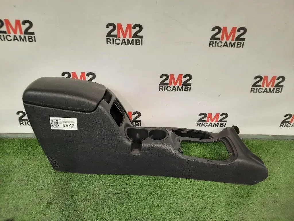Console Centrale K0WD851DVAB Jeep Cherokee III 2002