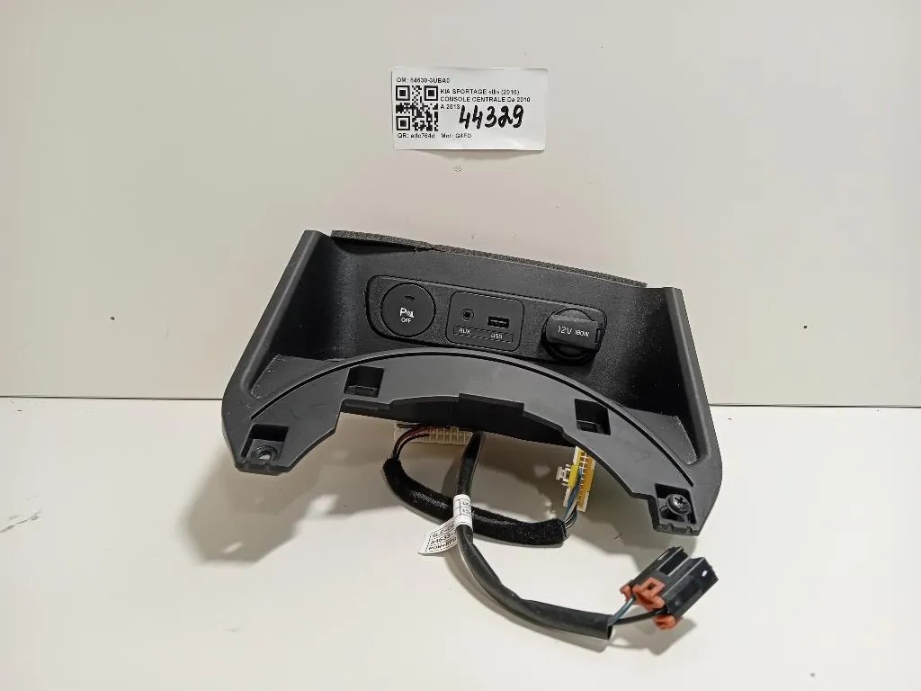 Console Centrale 84630-3UBA0 Kia Sportage III 2010